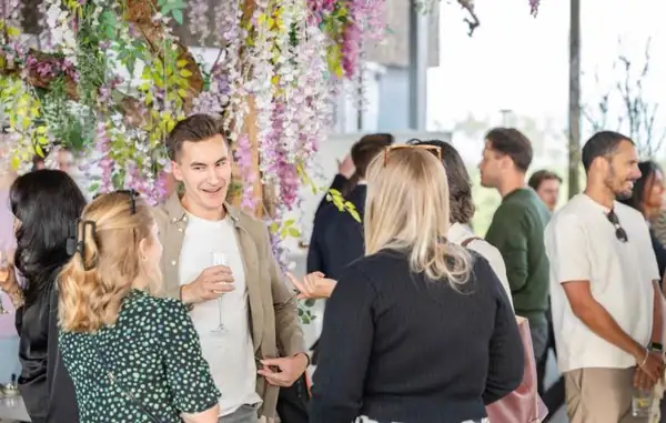 Miami Tech Startups, Investors, Innovators Networking with Elevator Pitch